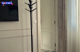 Рыжая жена сразу после командировки готова к сексу